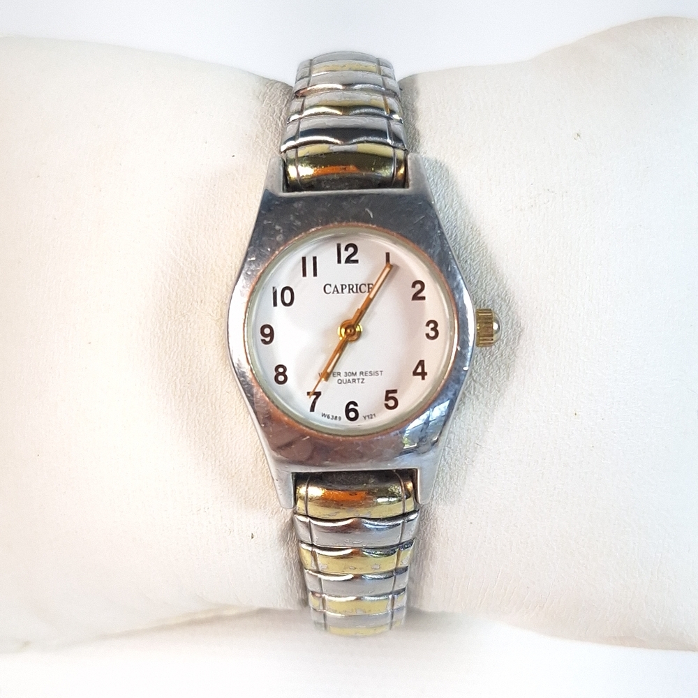 Vintage Caprice Ladies Silver Tone Quartz Stretch Band Watch, New Battery